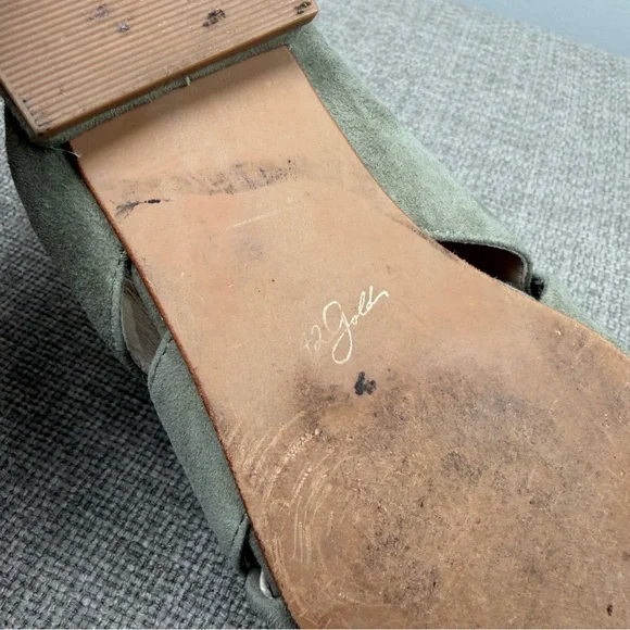 42 Gold Womens Carra Flat Heel Mule Cushioned Insole Green Suede Size 9 Pointy - Picture 11 of 11